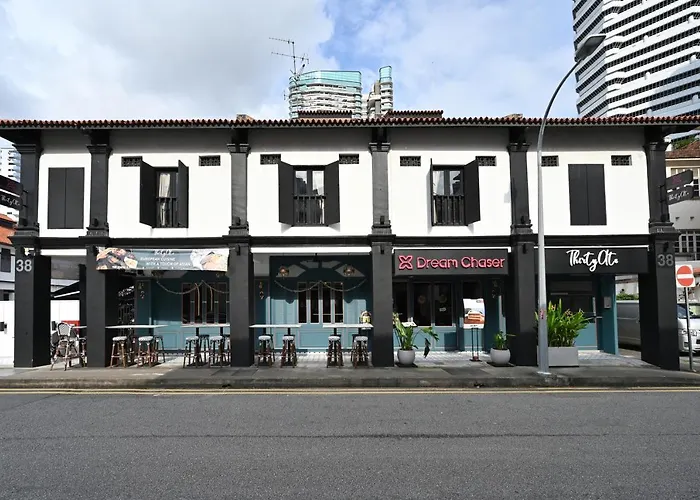 Dream Chaser Boutique Capsule Hotel Singapore